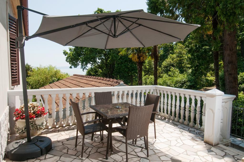 Apartments Villa Salona Опатія Номер фото